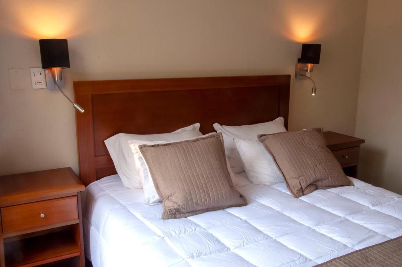 Casa Alevines Hostel & Suites Пунта-дель-Эсте Экстерьер фото