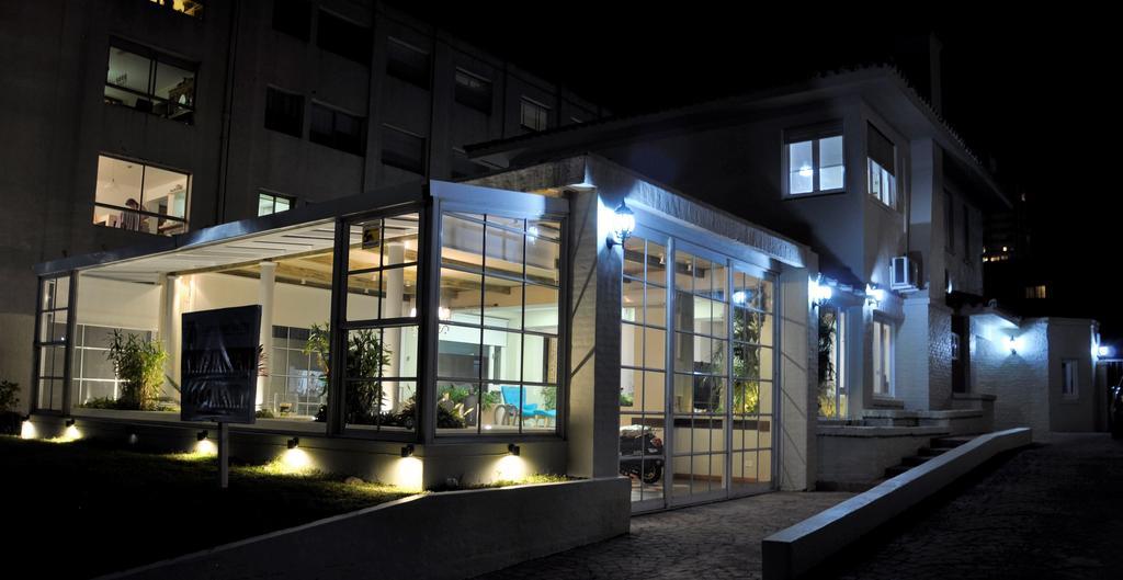 Casa Alevines Hostel & Suites Пунта-дель-Эсте Экстерьер фото