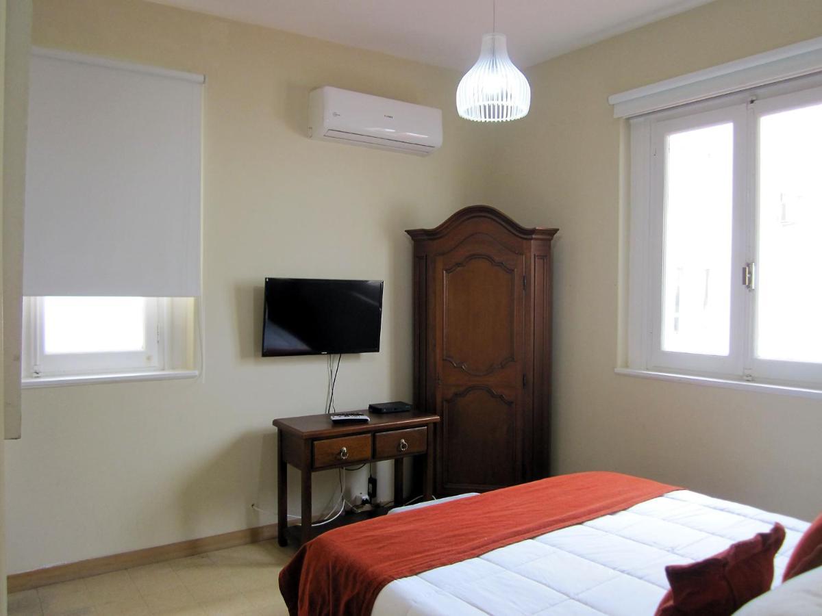 Casa Alevines Hostel & Suites Пунта-дель-Эсте Экстерьер фото